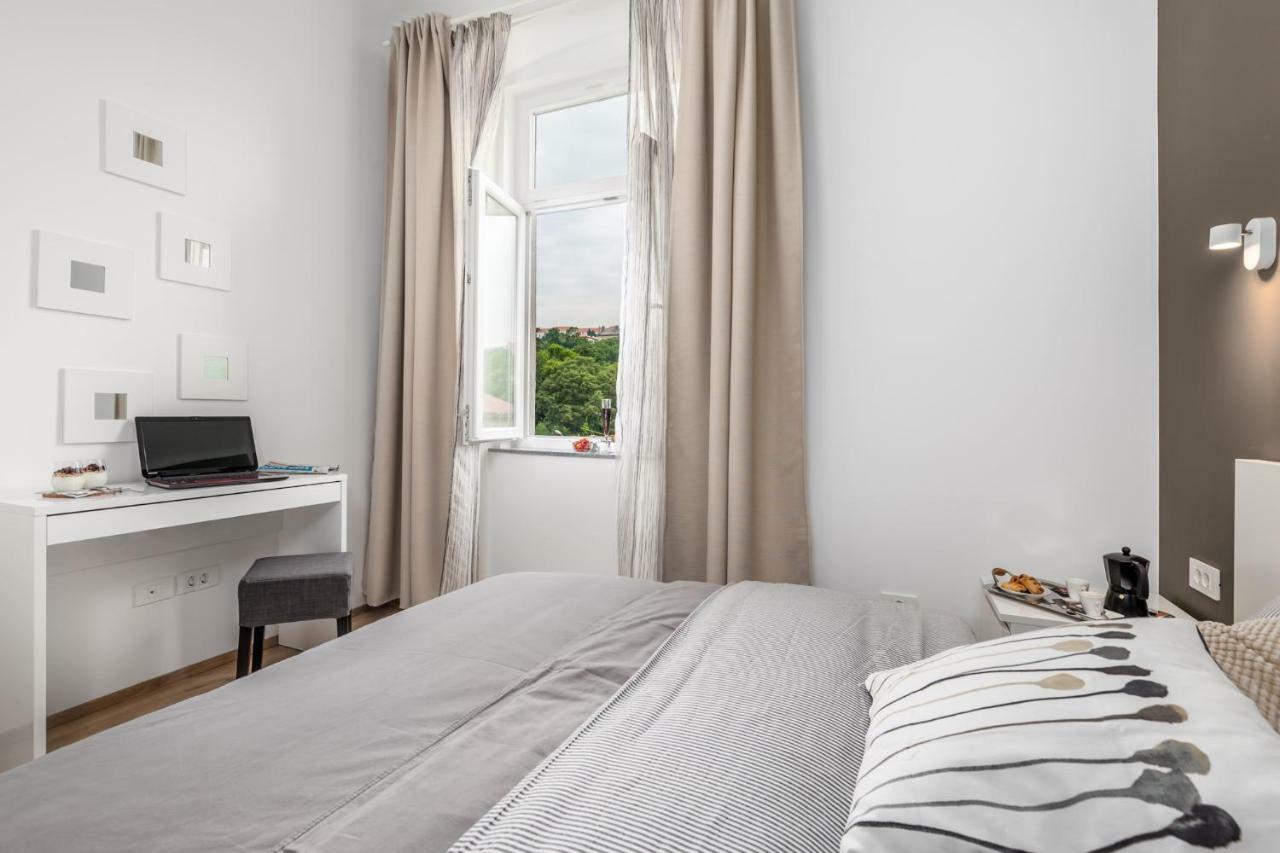 Appartement Apartman Deark à Rijeka Extérieur photo